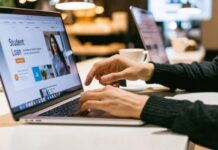 How Borrowers Compare Student Loan Servicers borrower student loan comparison